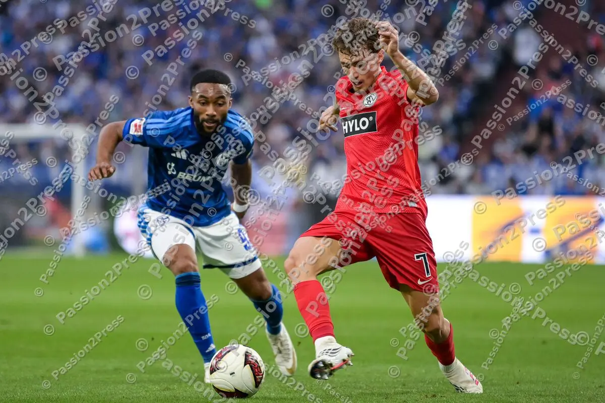 S04ELV_20260920_4526