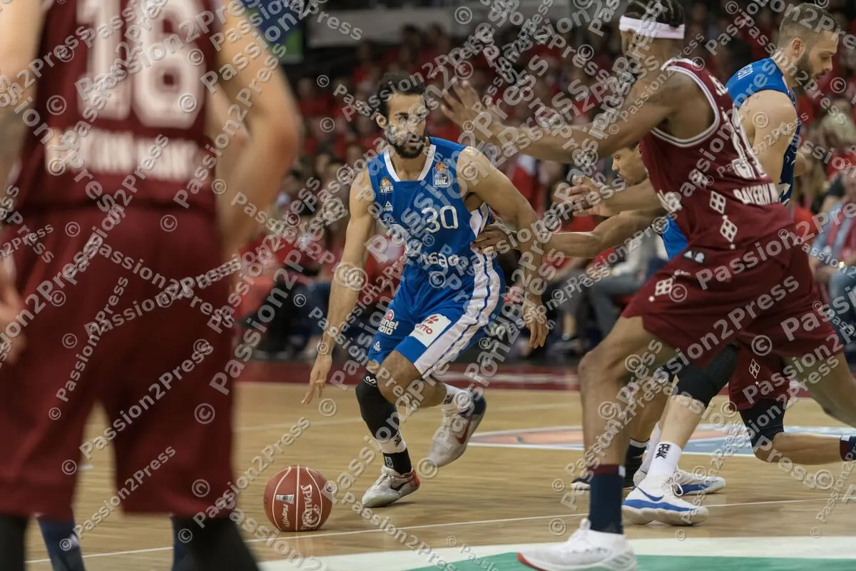 mf_FCBFRA_20180505_0122