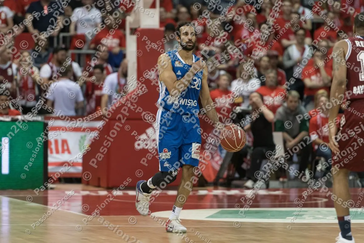 mf_FCBFRA_20180505_0195