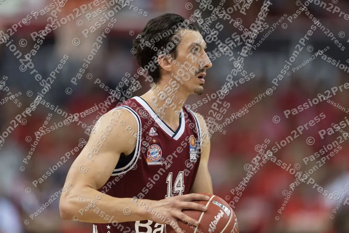 mf_FCBFRA_20180505_0491