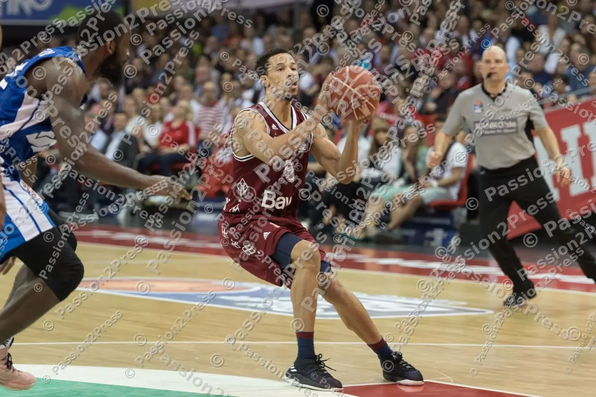 mf_FCBBFRA_20180512_0514