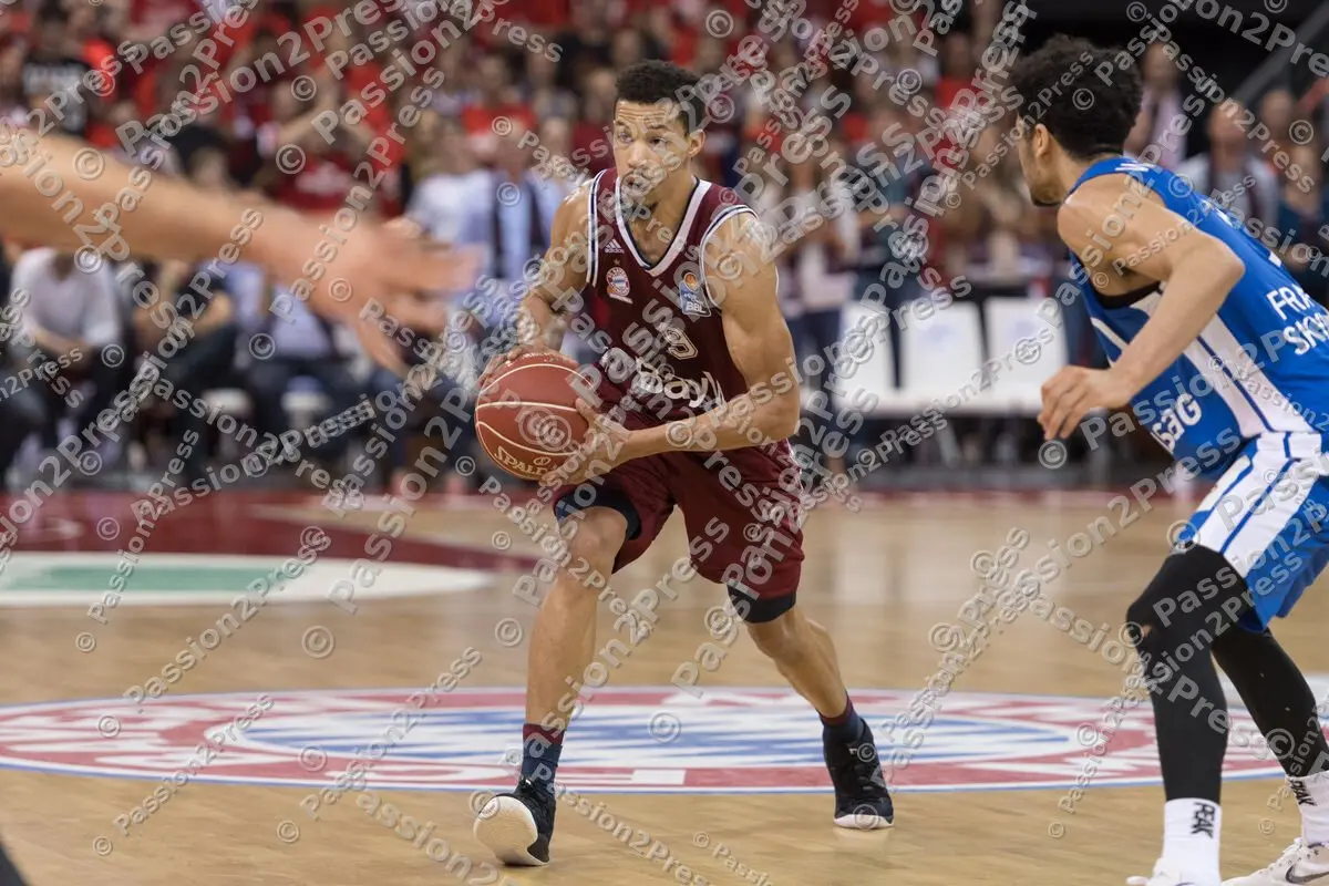 mf_FCBBFRA_20180512_0584