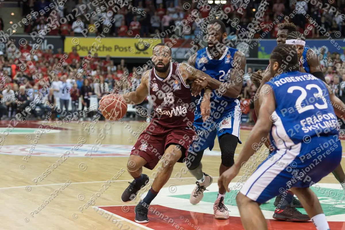 mf_FCBBFRA_20180512_0594