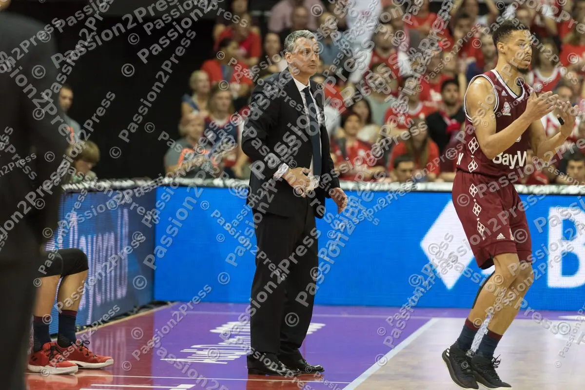 mf_FCBBBB_20180526_0329