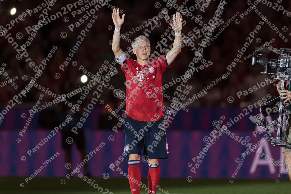 mf_FCBCF_20180828_0598