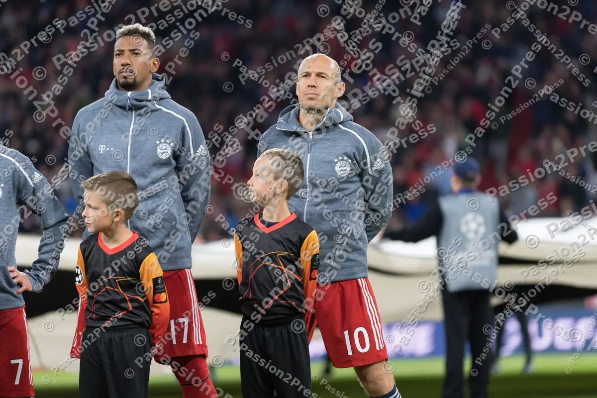 mf_FCBAA_20181002_0234