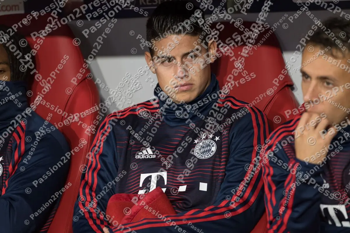 FCBAEK_20181107_0234