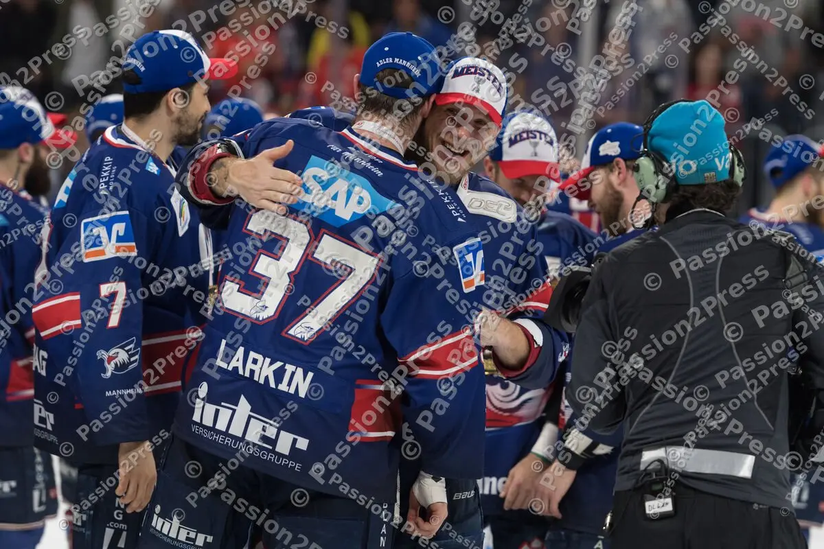 MERCRBM_20190426_2153