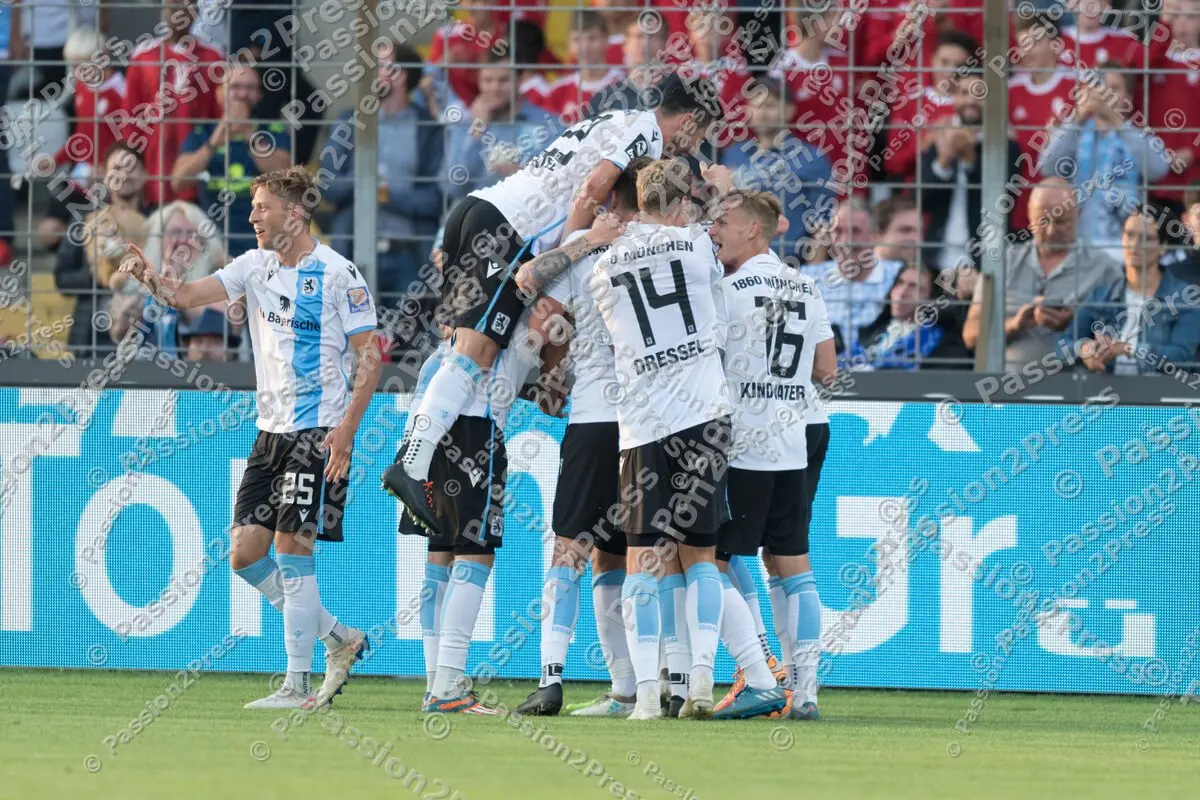 60FSVZ_20190731_0863