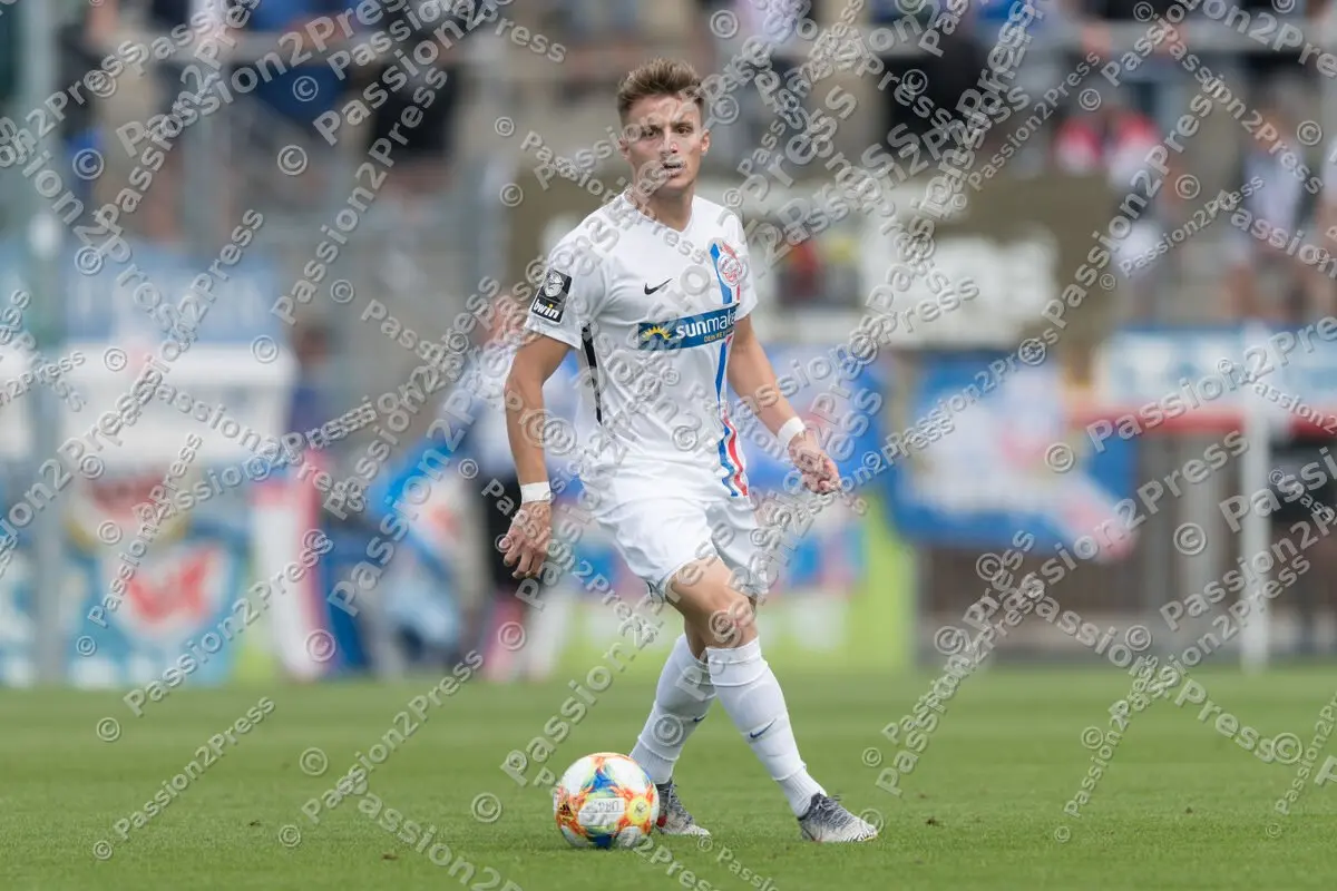 UHGHR_20190803_0112