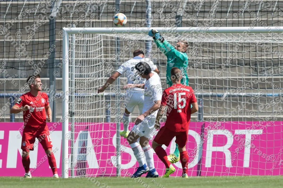 FCBIIUHG_20190831_0195