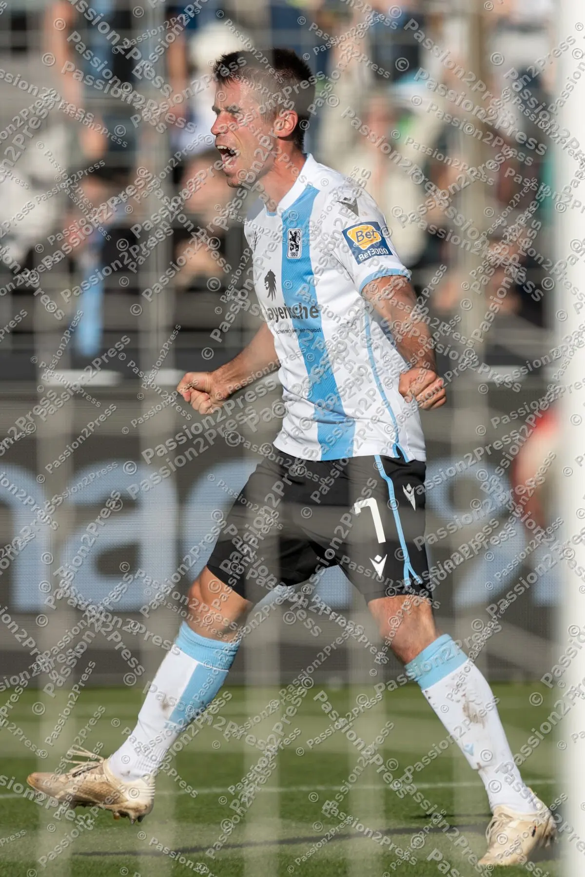 60VK_20191102_0033-2