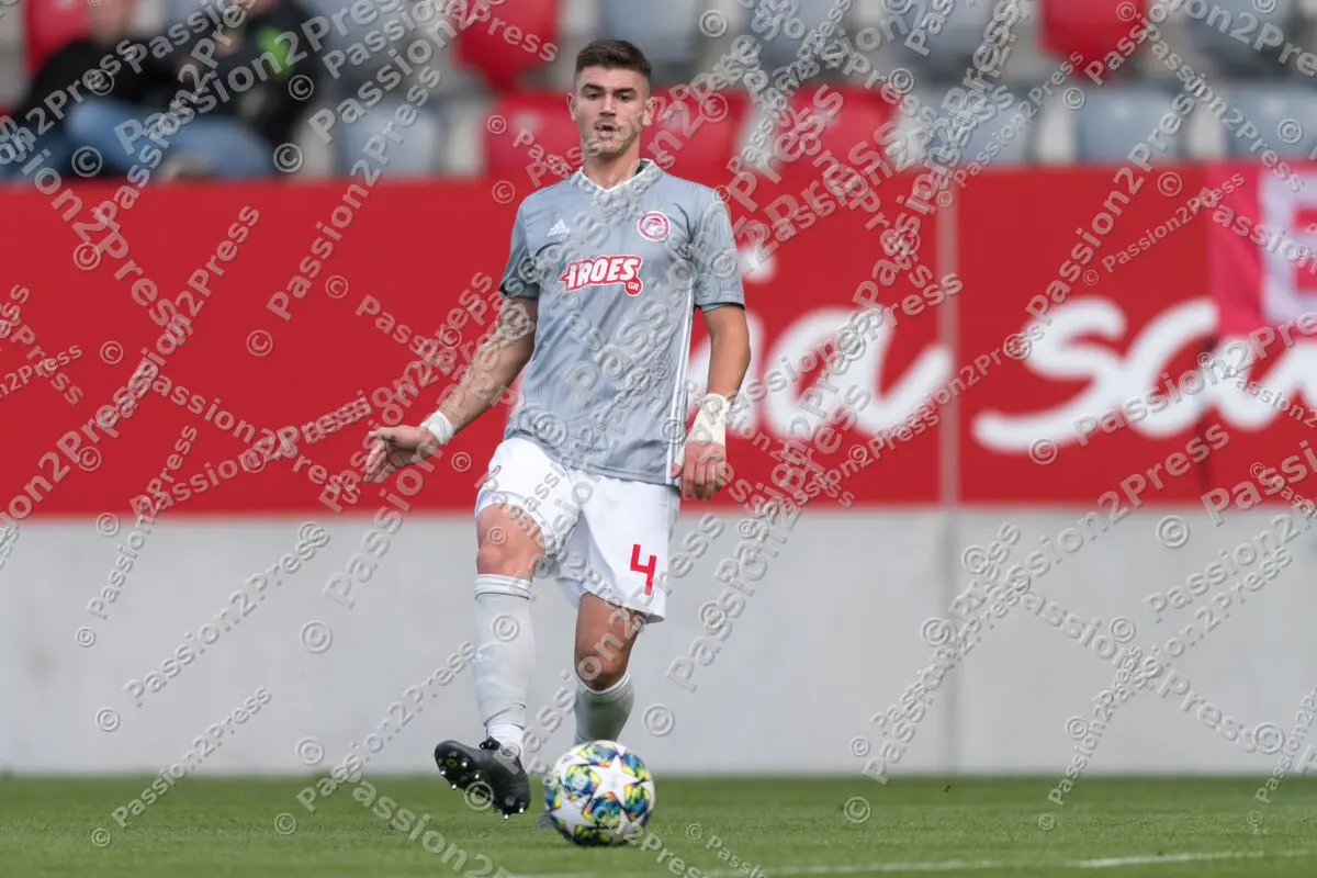 YFCBOFC_20191106_0122