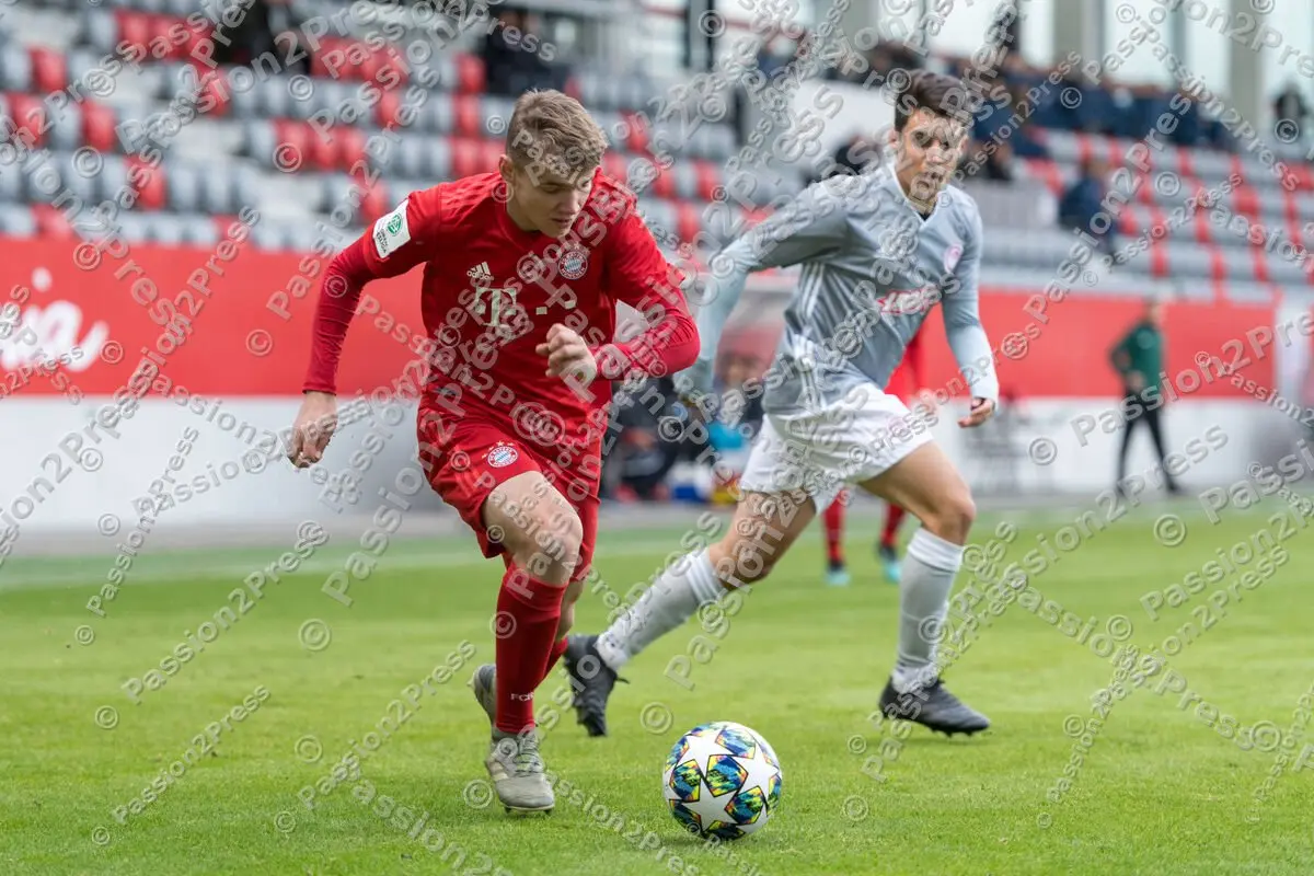 YFCBOFC_20191106_0140