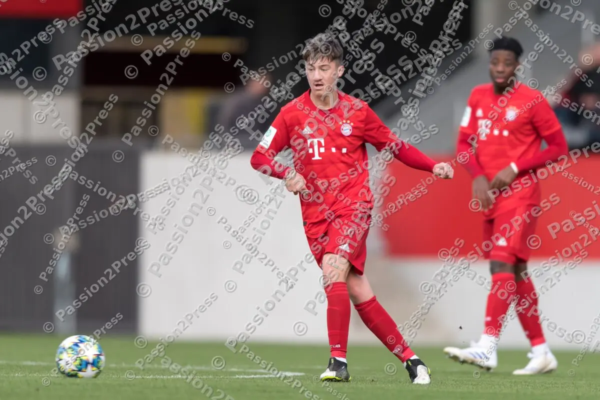 YFCBOFC_20191106_0241