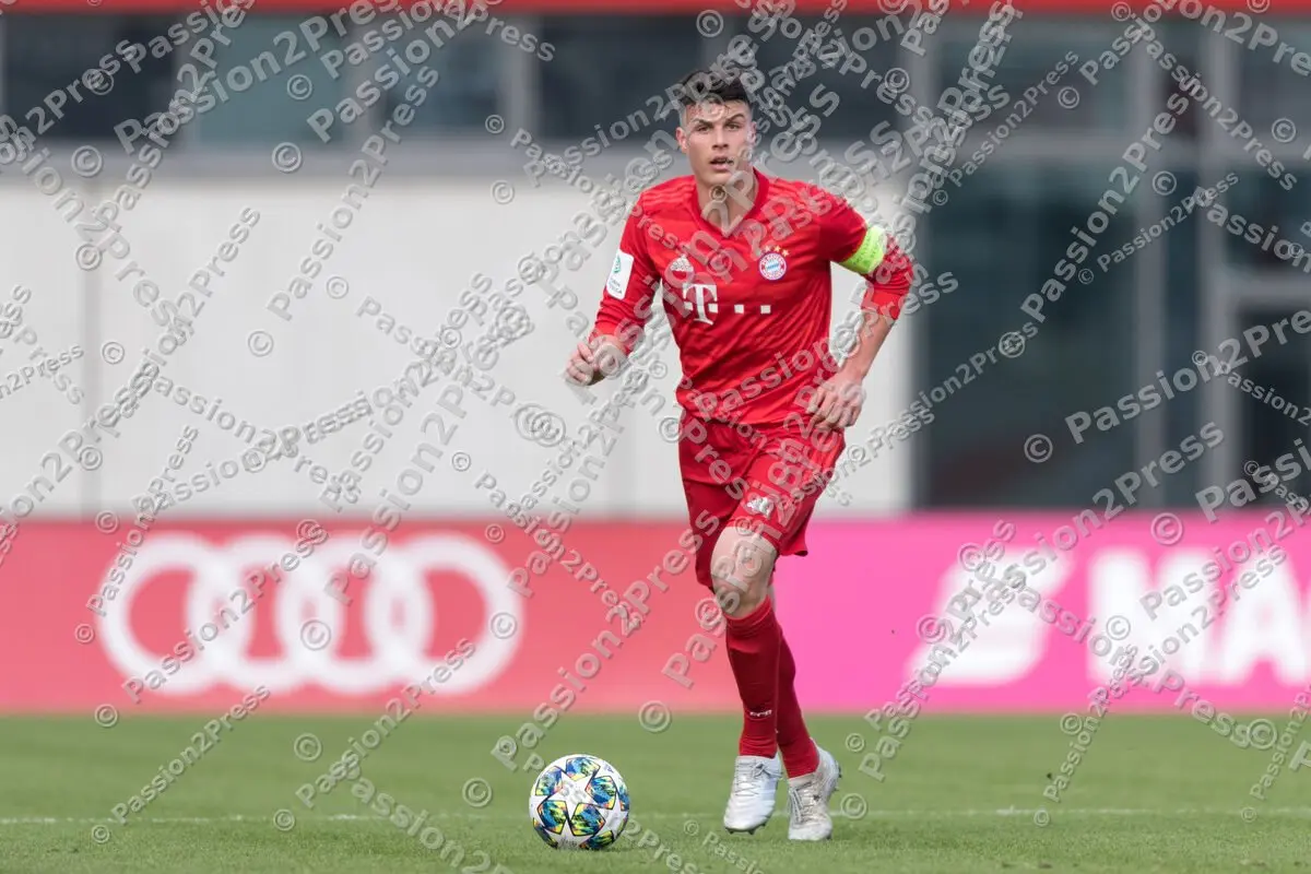 YFCBOFC_20191106_0242