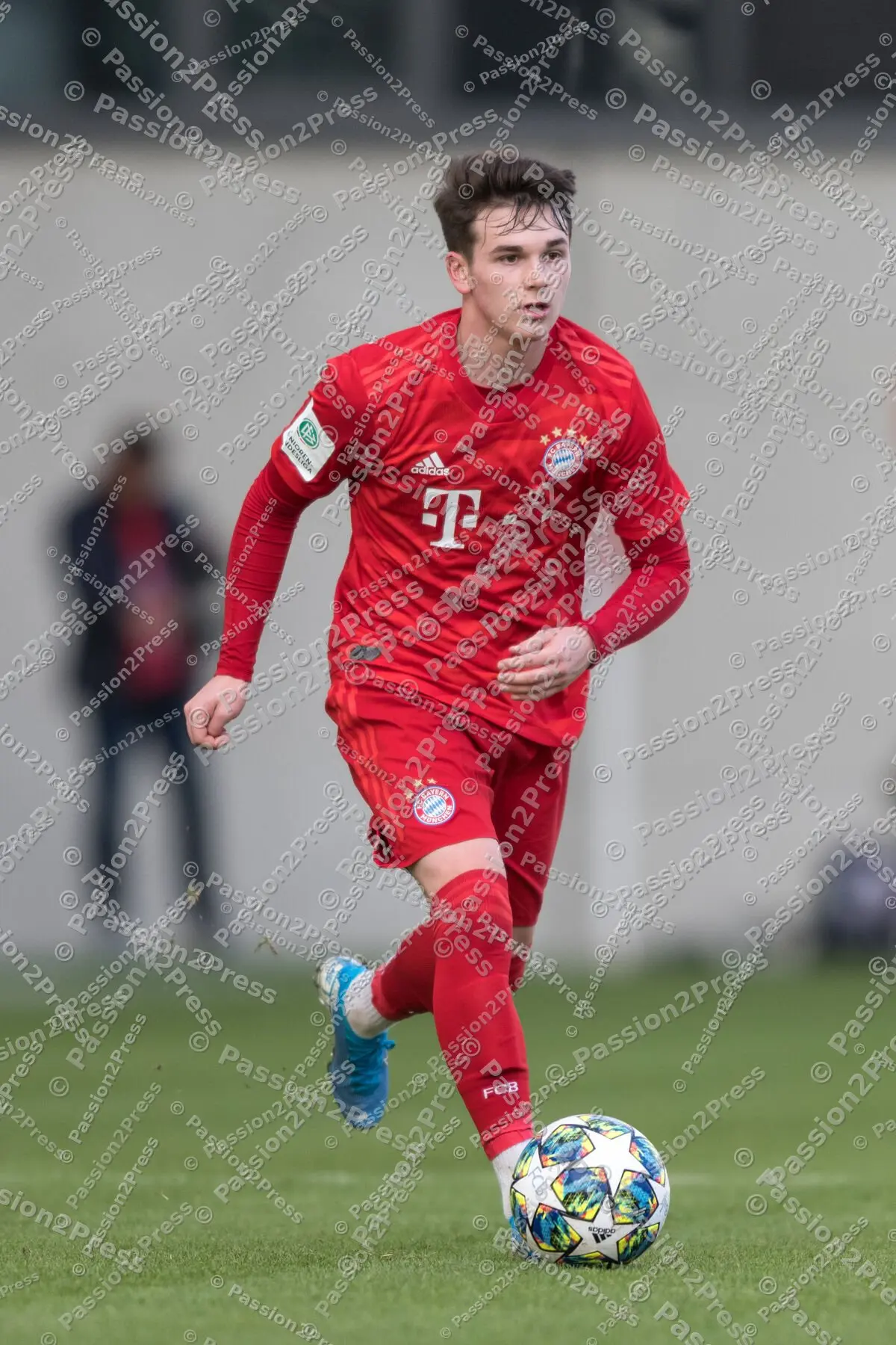 YFCBOFC_20191106_0394