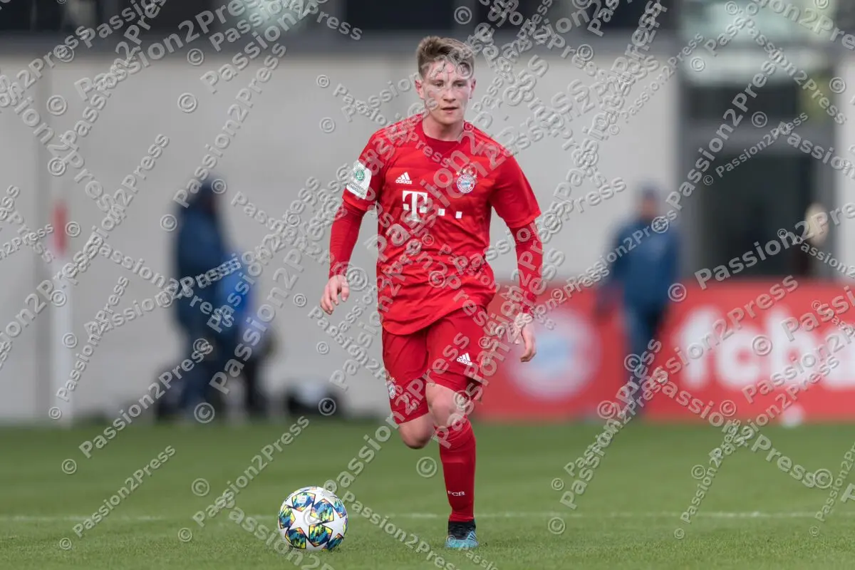 YFCBOFC_20191106_0399