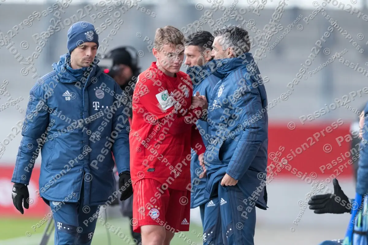 YFCBOFC_20191106_0686