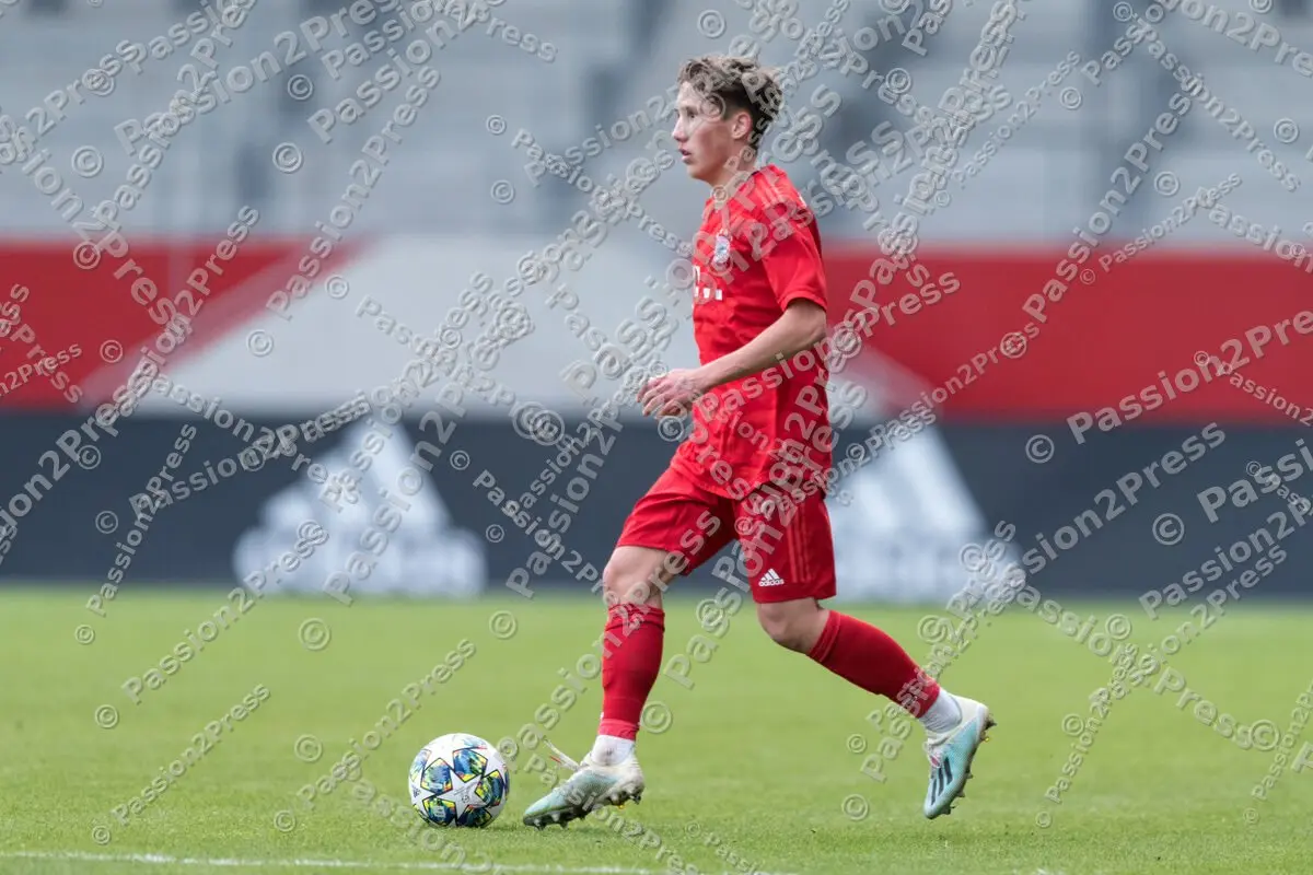 YFCBOFC_20191106_0715