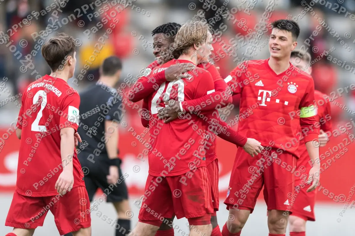 YFCBOFC_20191106_0829