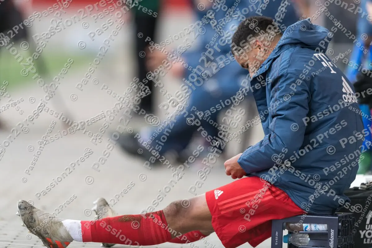 YFCBOFC_20191106_0987