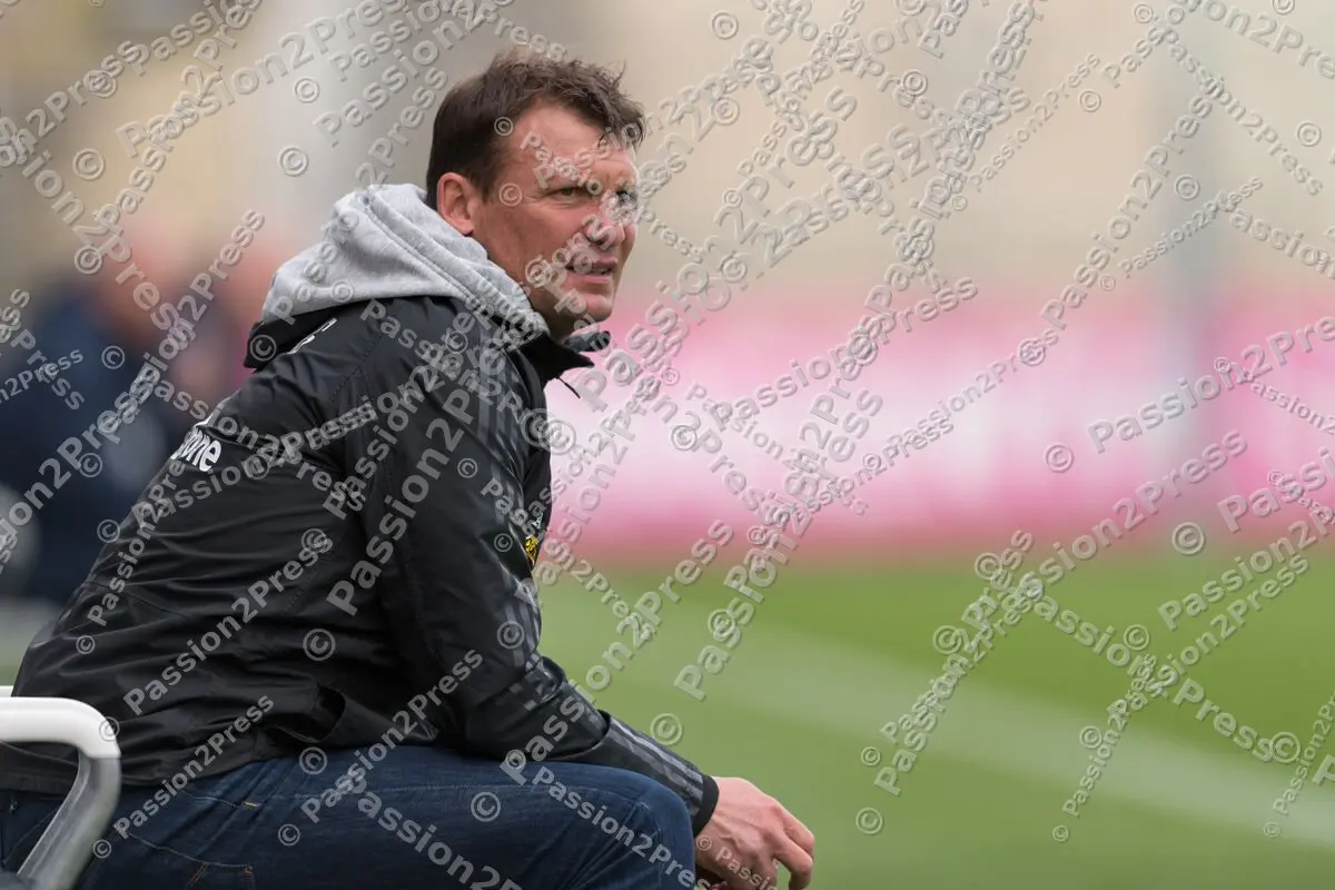 UHGSVM_20191109_0260