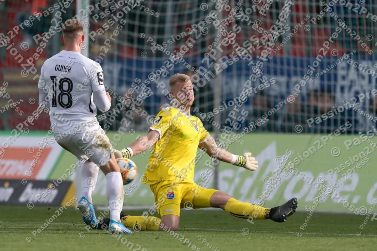 UHGSVM_20191109_0484