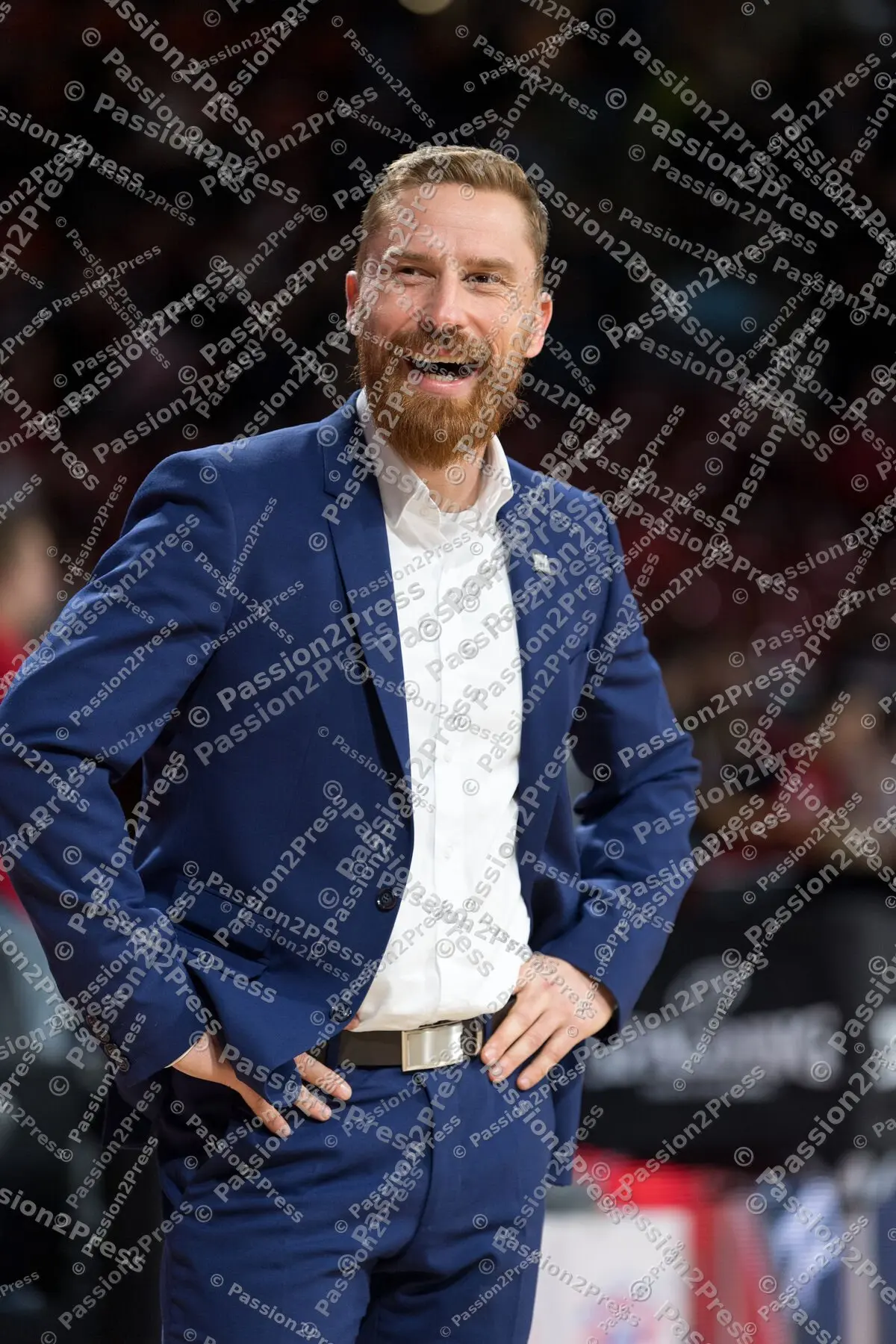 FCBBAY_20191117_0044