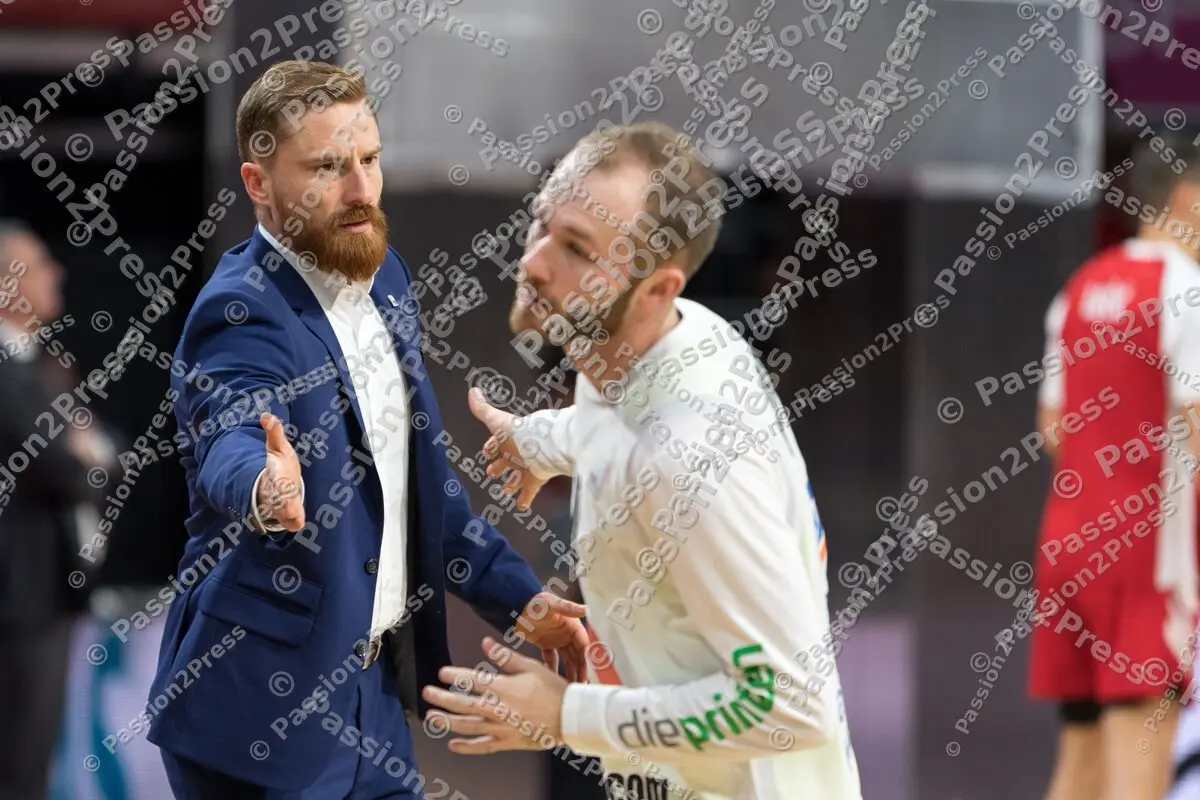 FCBBAY_20191117_0051