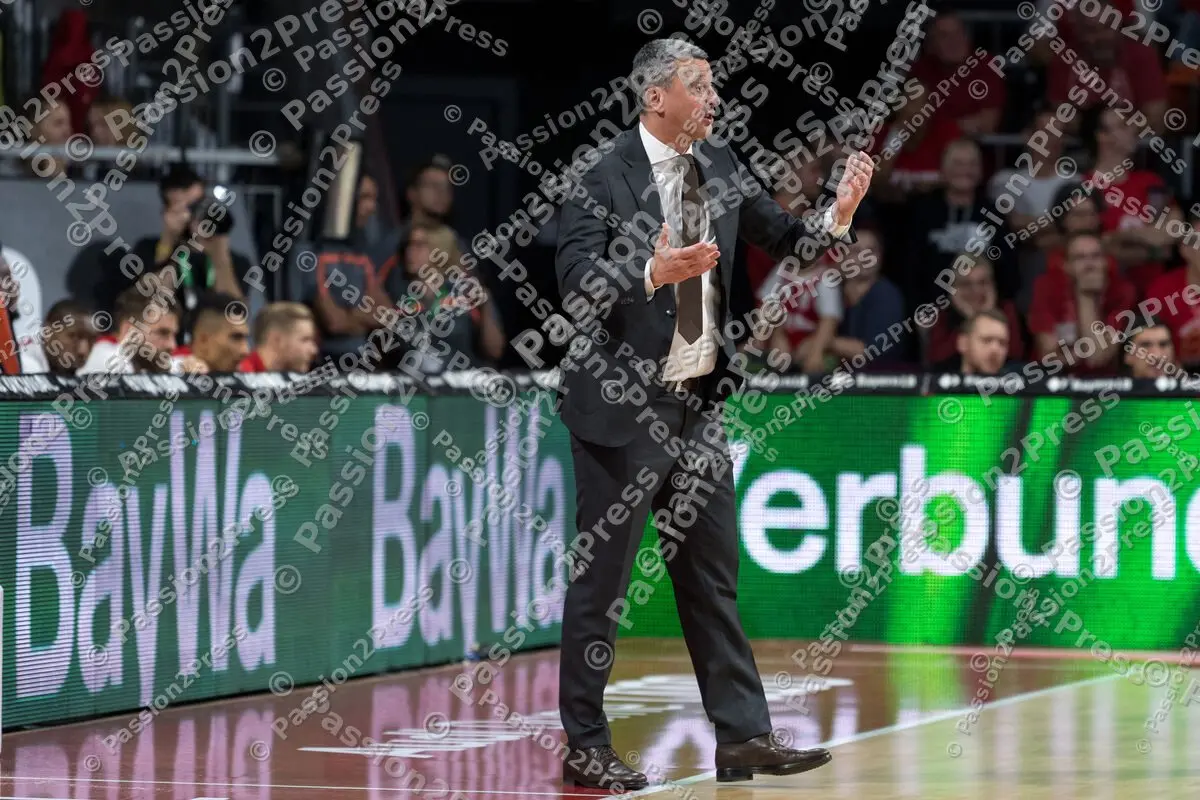 FCBBAY_20191117_0327