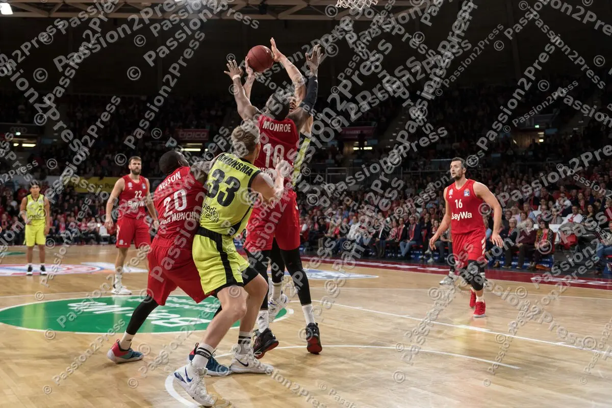 FCBBAY_20191117_0429