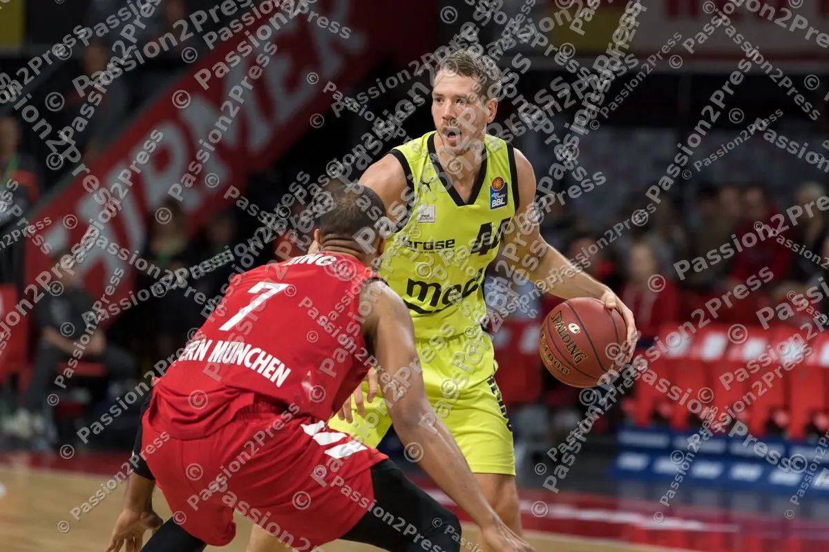 FCBBAY_20191117_0494