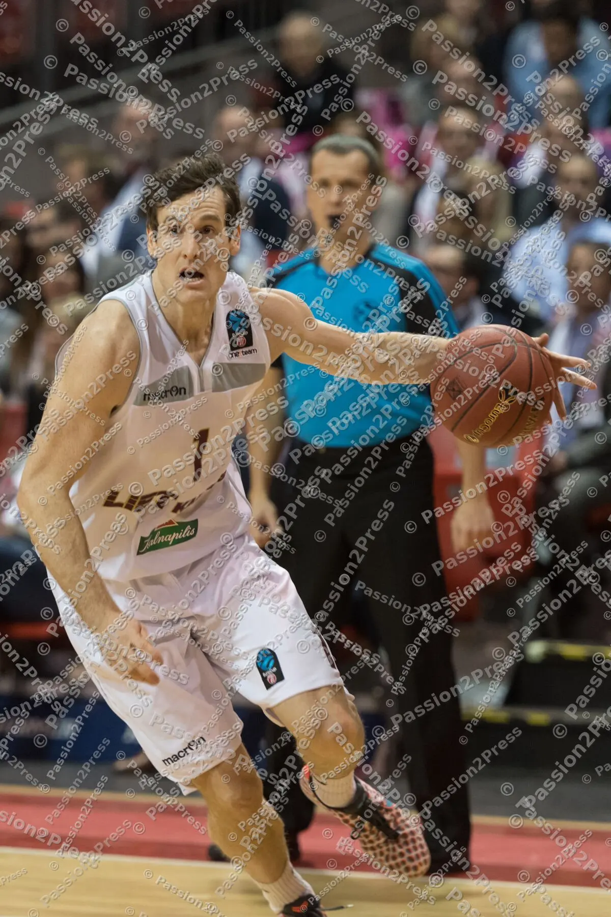 mf_FCBBLP_20170118_0093