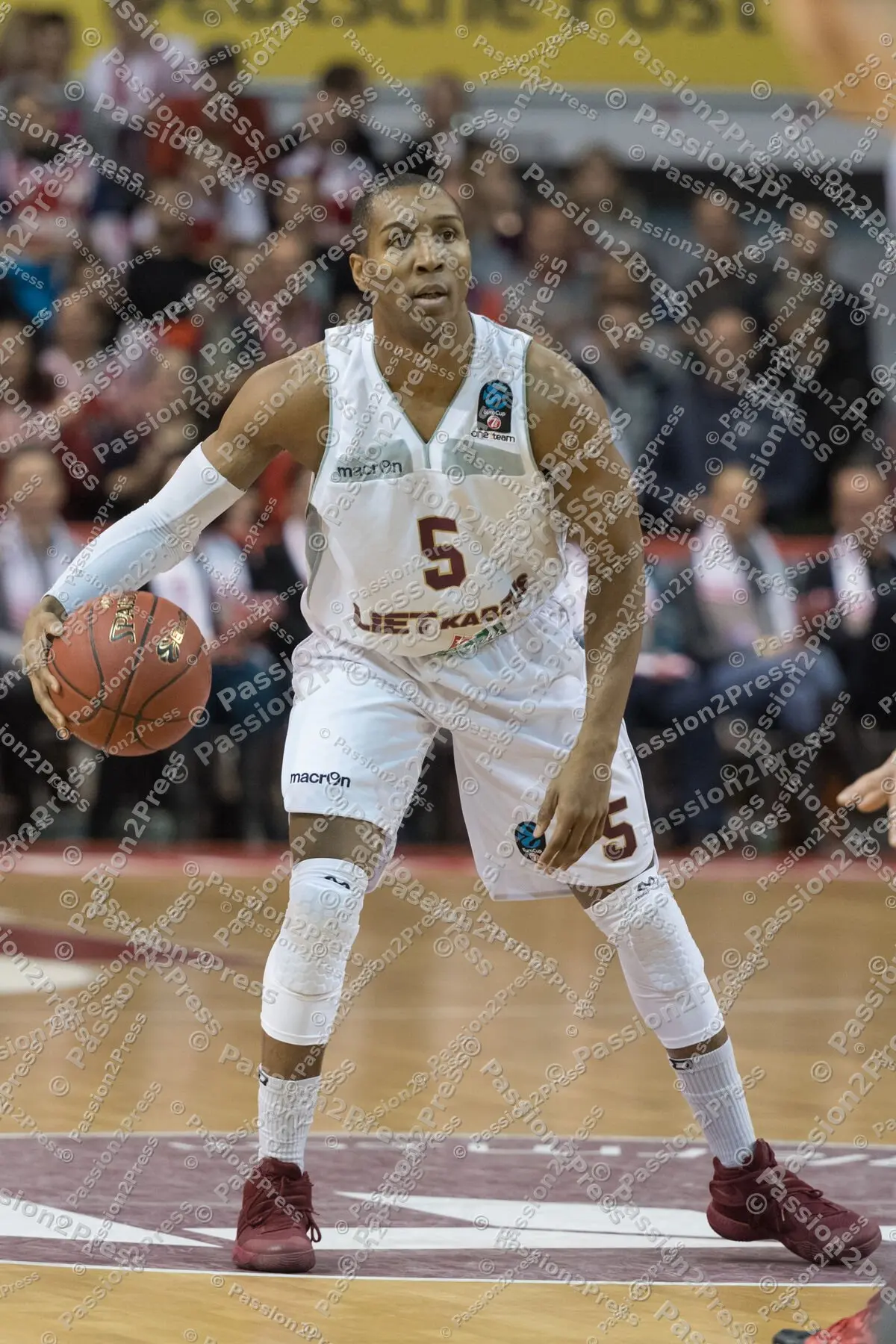 mf_FCBBLP_20170118_0106