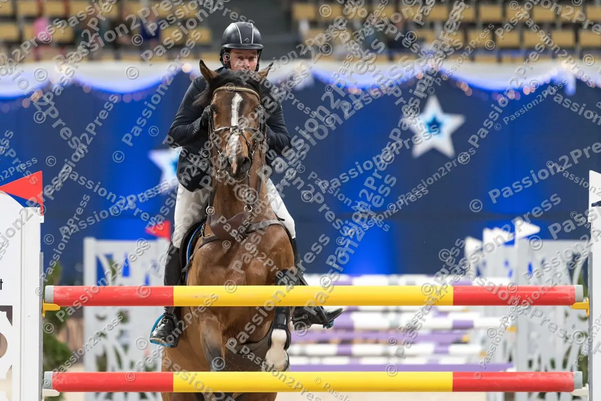 P2P_20191122_2064