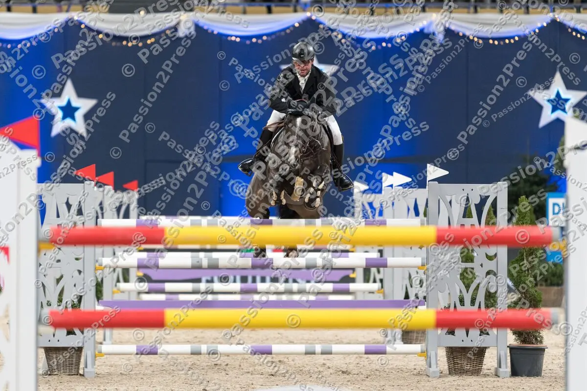 P2P_20191122_2156