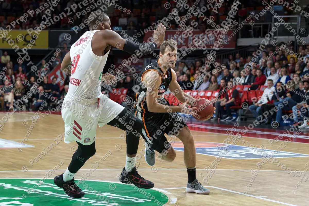 FCBBUL_20191126_0058