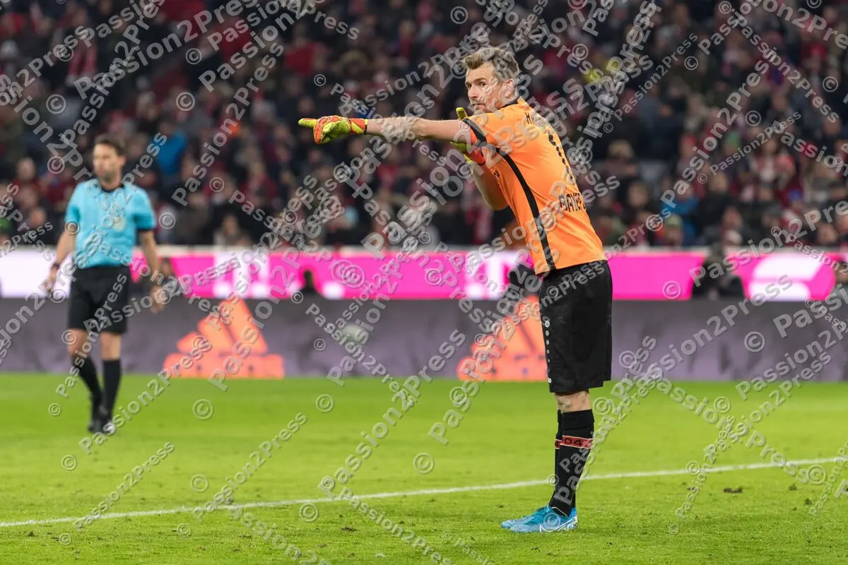 FCBB04_20191130_1249