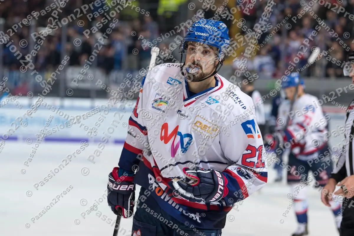 20191215 EHC Red Bull München - Adler Mannheim