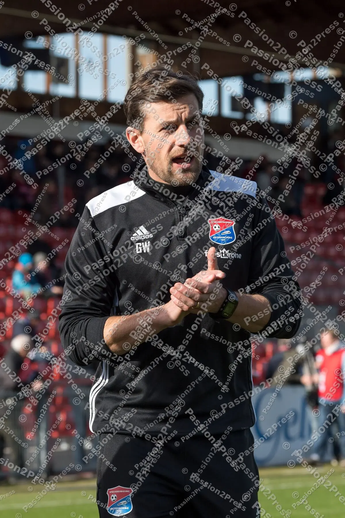 UHGVIK_20200215_0123