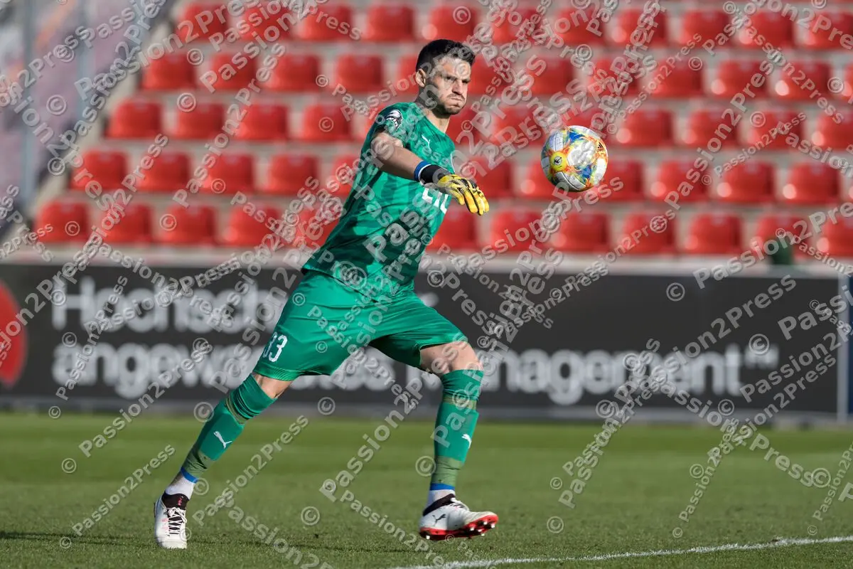 UHGVIK_20200215_1042