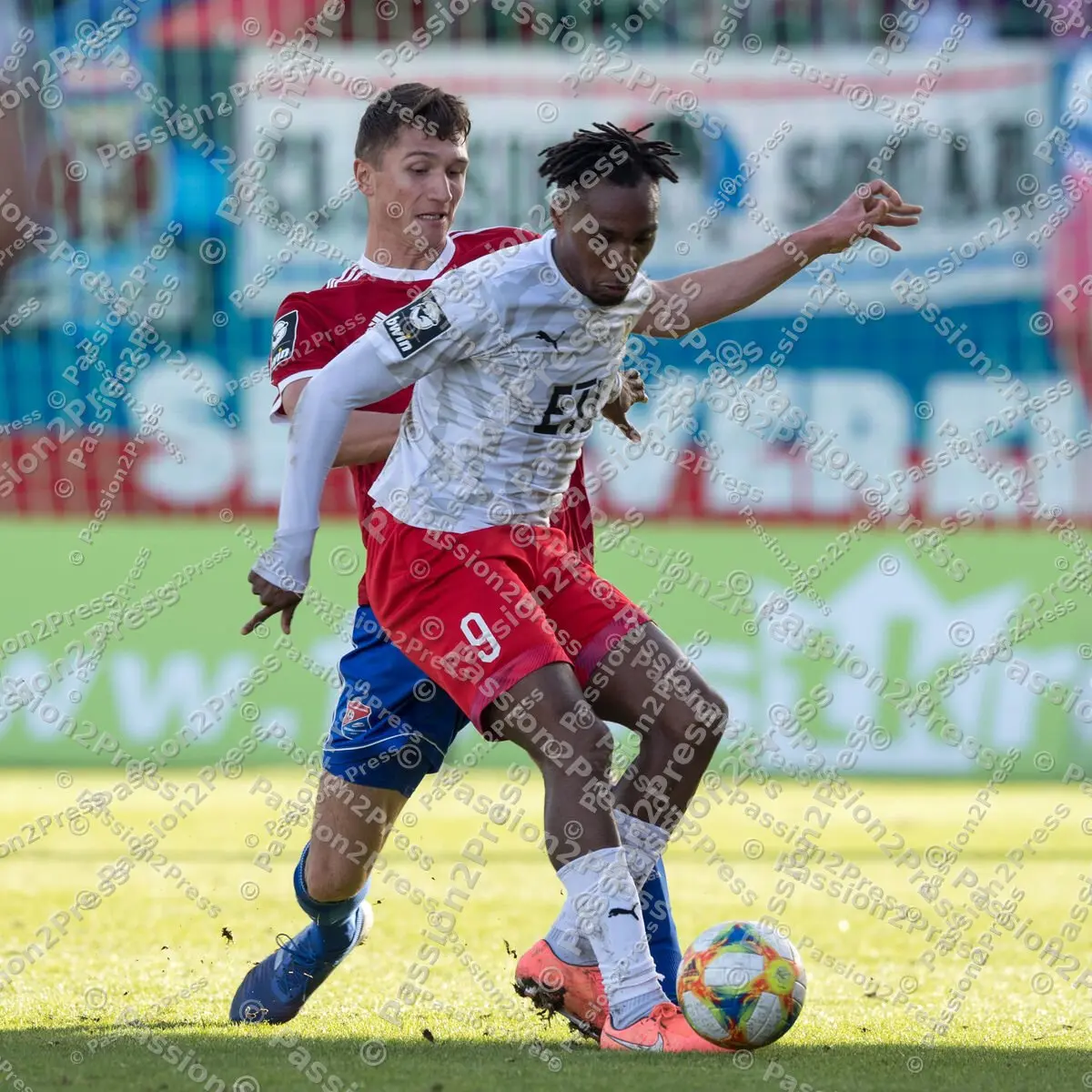 UHGVIK_20200215_1171