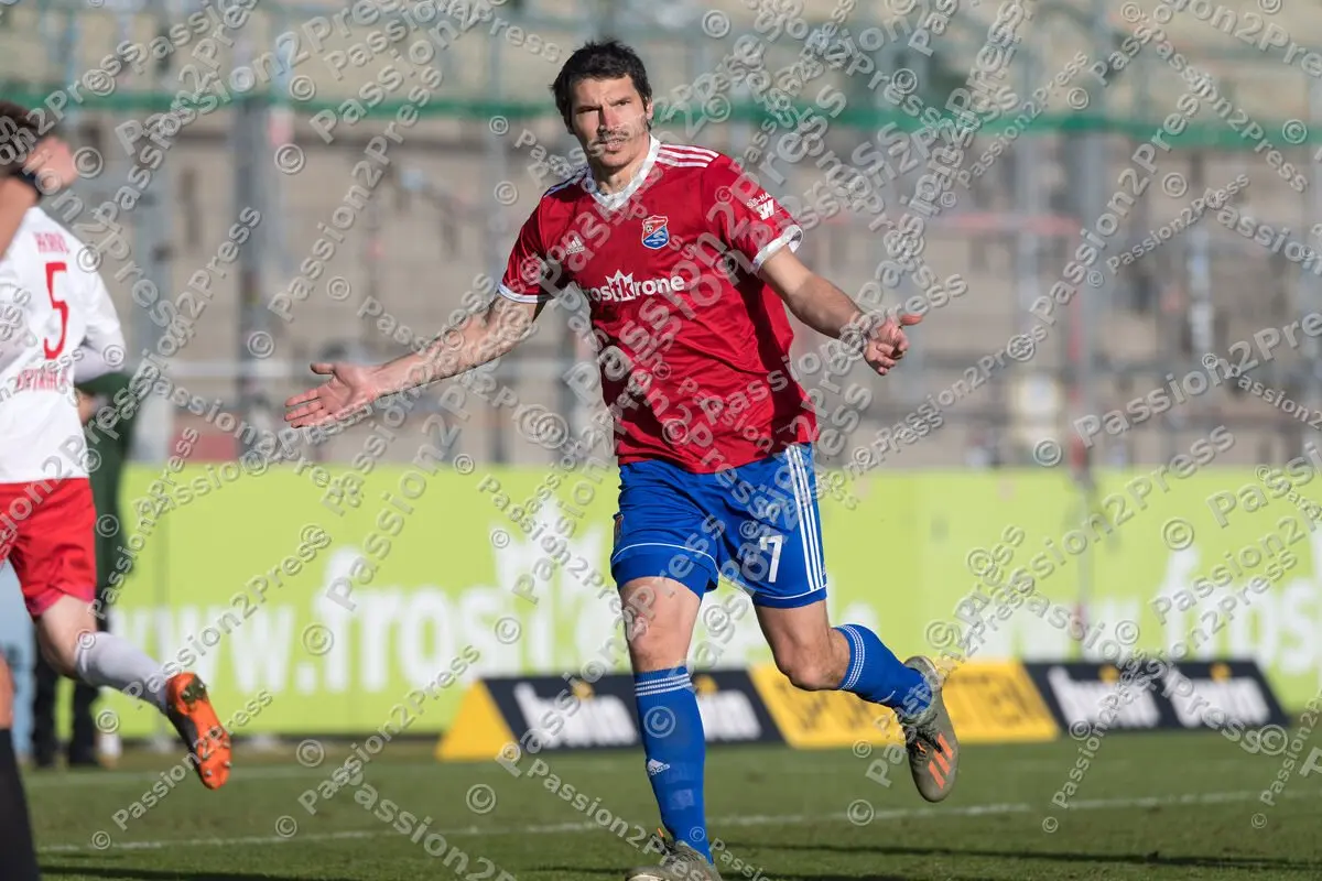 UHGVIK_20200215_1361