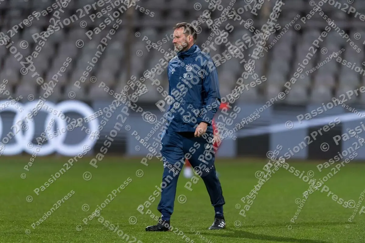FCBIIHFC_20200217_0105-2