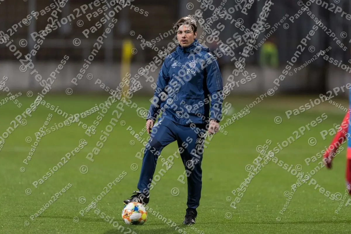 FCBIIHFC_20200217_0123