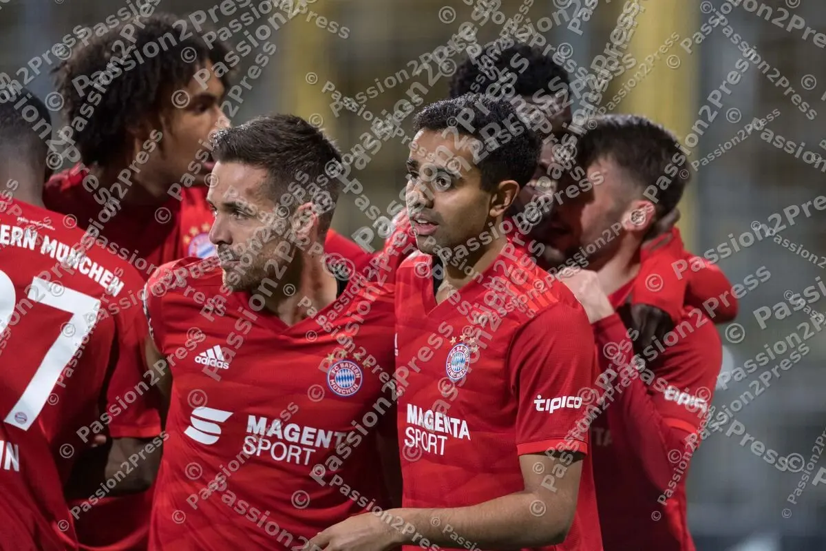 FCBIIHFC_20200217_0237
