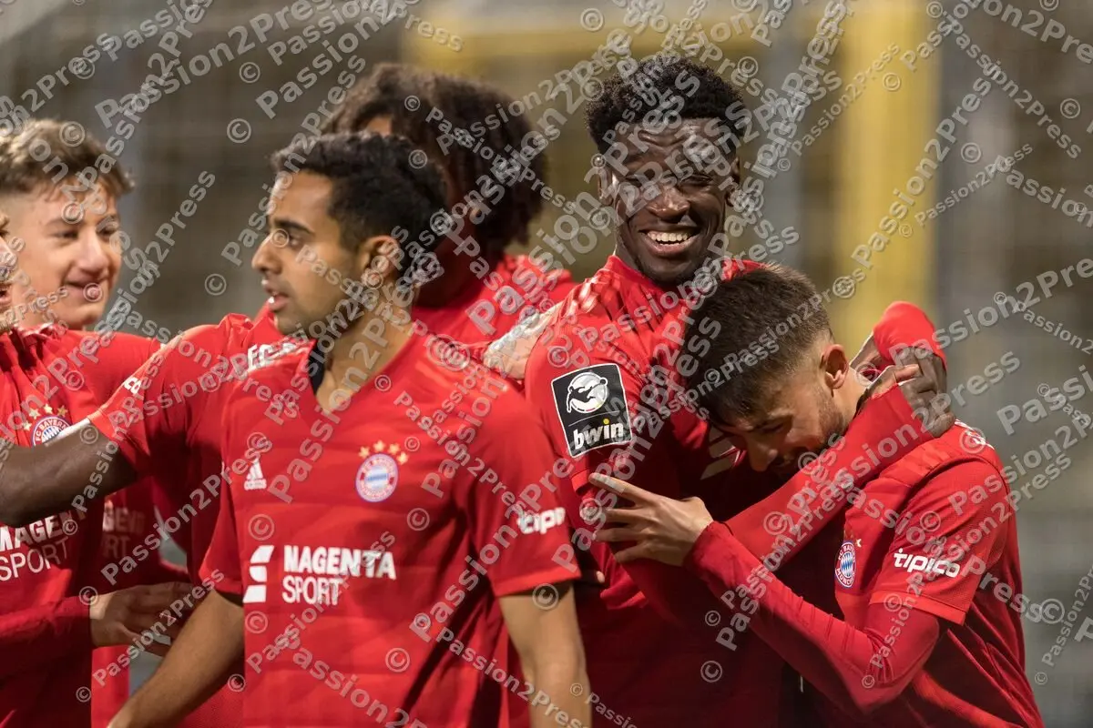 FCBIIHFC_20200217_0245