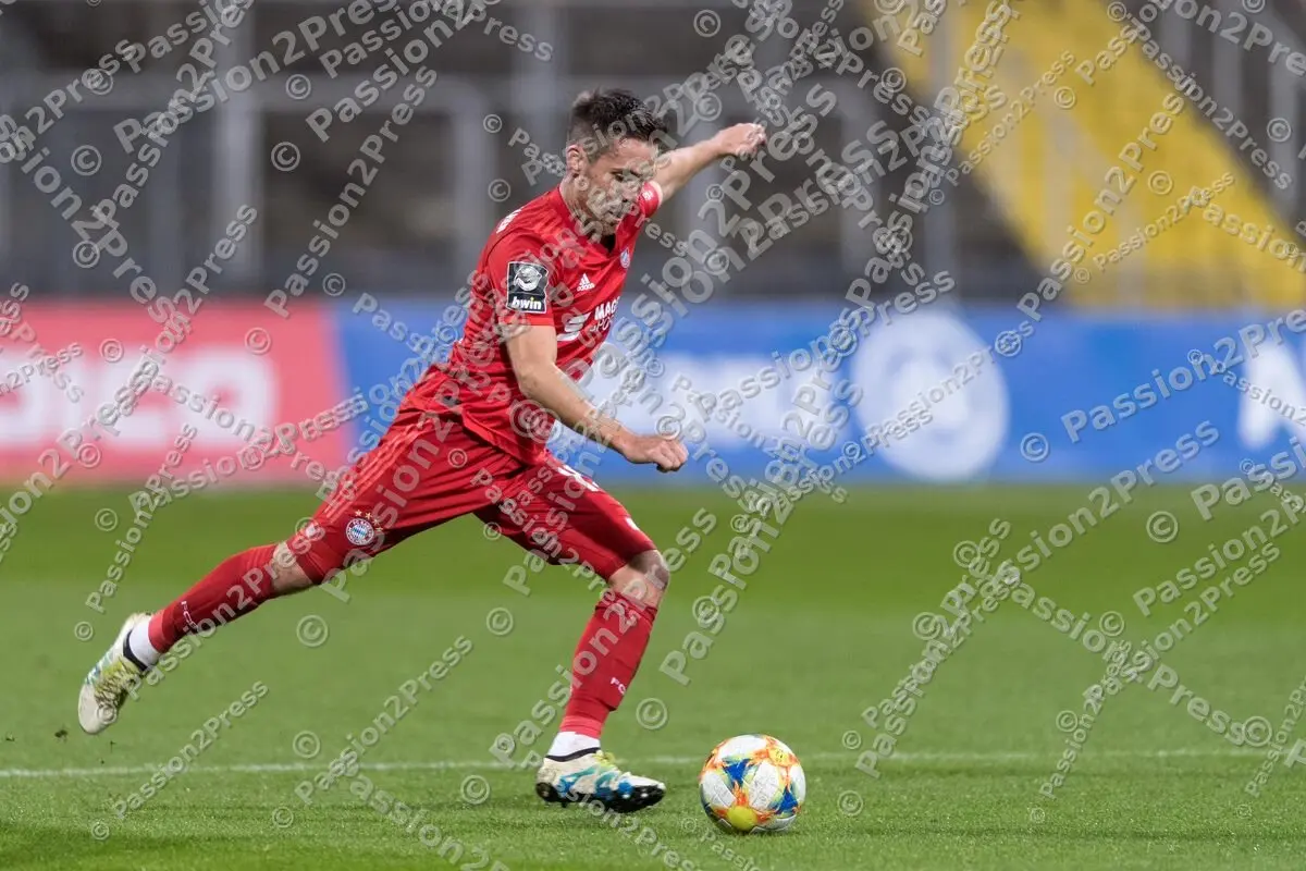 FCBIIHFC_20200217_0359