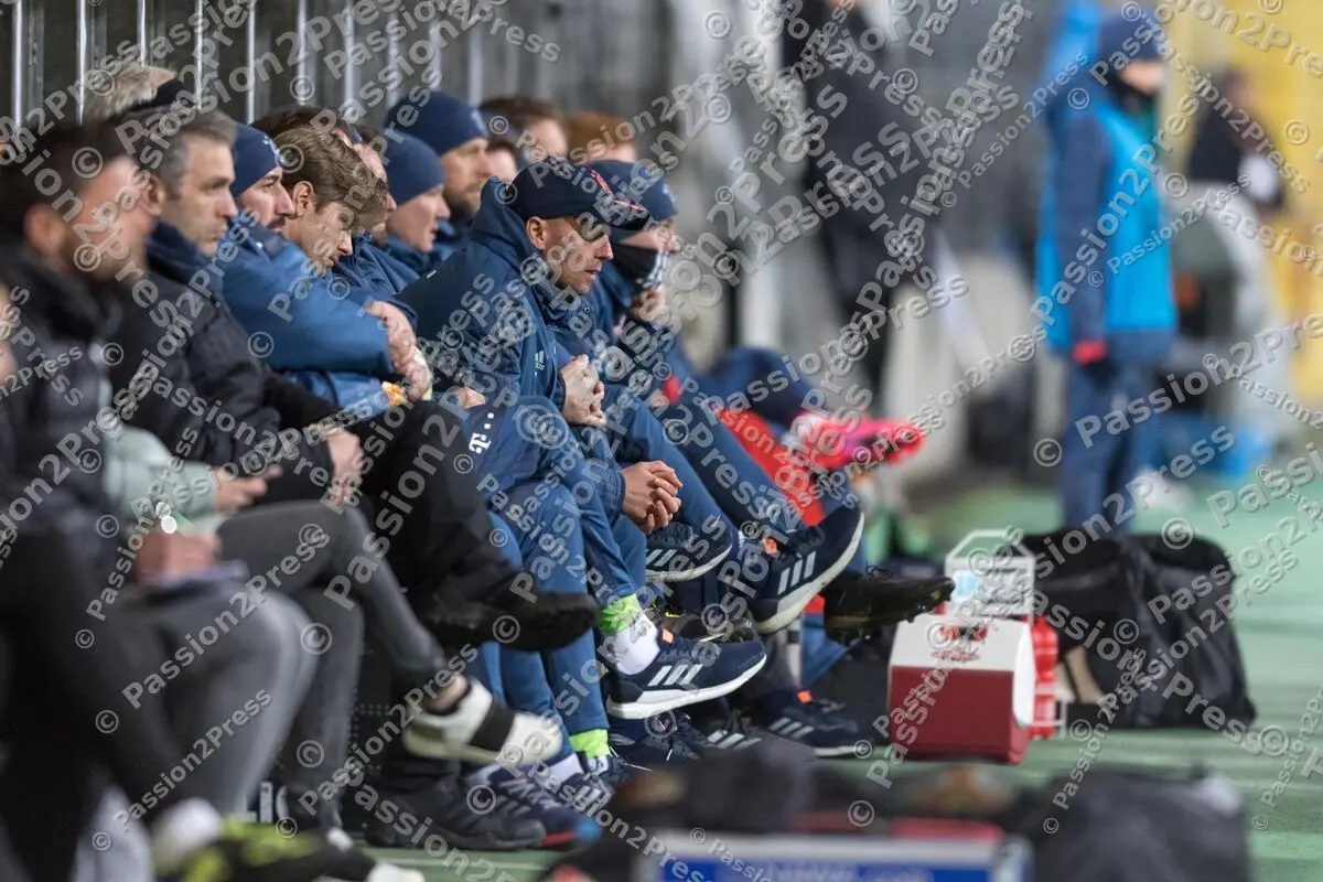 FCBIIHFC_20200217_0406